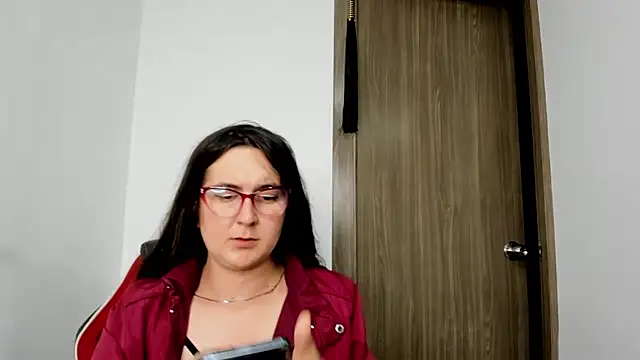 Sweet-Suck69 online show from 03.05.25