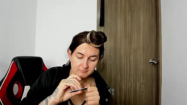 Sweet-Suck69 online show from 03.07.25