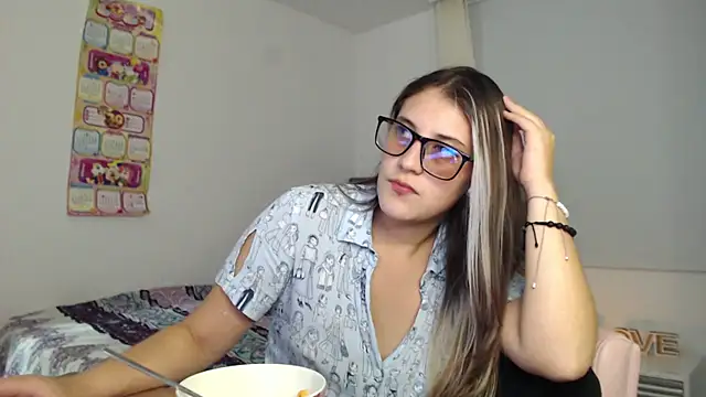 Giia paiige18 online show from 03.20.25