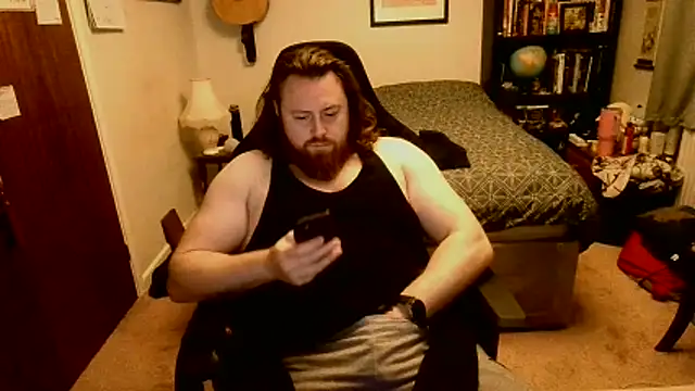 Hairy Guy30 online show from 11.29.25