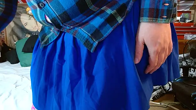 cosmicjones online show from 10.18.25