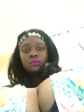 Snapshot of mloghyfsa chatting on 12.01.25 mloghyfsa online show from 12.01.25