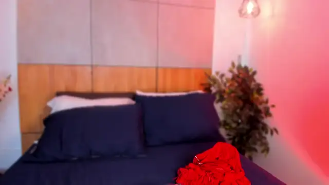 BellaHarllow online show from 04.15.26