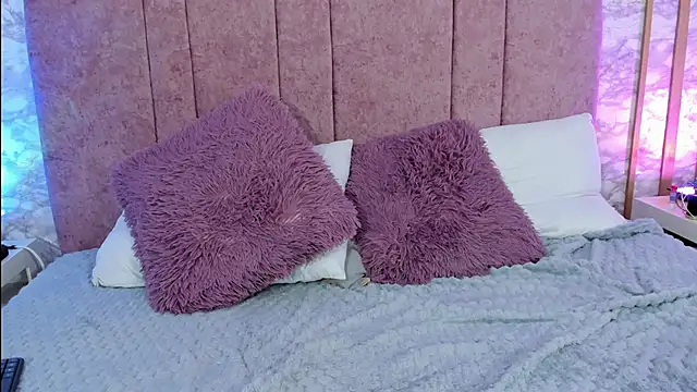 its liam18 online show from 01.11.25