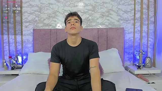 its liam18 online show from 02.21.25