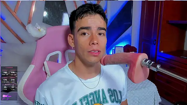 its liam18 online show from 03.12.26