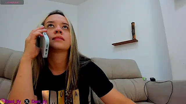 Dani javi online show from 11.30.25