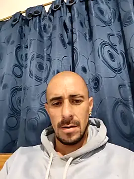 Snapshot of fire_menxxx001 chatting on 02.11.26 fire menxxx001 online show from 02.11.26