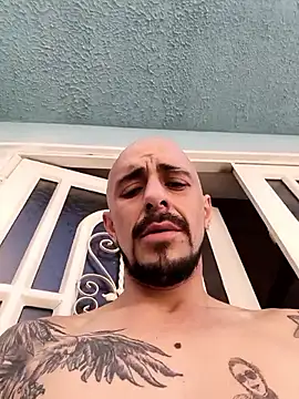 Snapshot of fire_menxxx001 chatting on 02.27.26 fire menxxx001 online show from 02.27.26