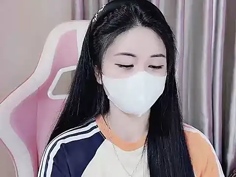  Lygn   online show from 02.18.25