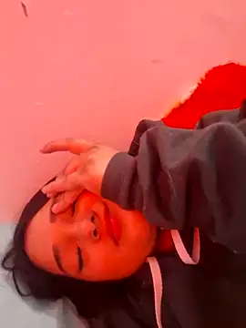 Catherinee69 x online show from 01.14.25