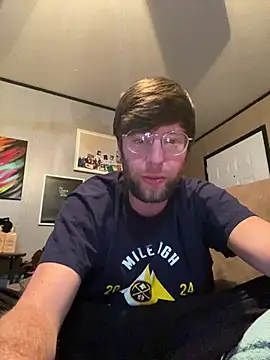 Snapshot of denverfwb chatting on 12.12.24 denverfwb online show from 12.12.24