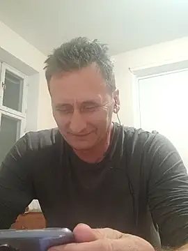 Viause Kentauelle online show from 10.02.25