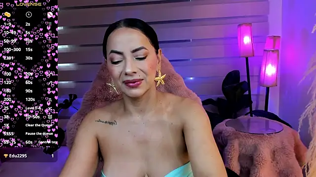 Snapshot of veronika_naughty chatting on 07.04.26 veronika naughty online show from 07.04.26