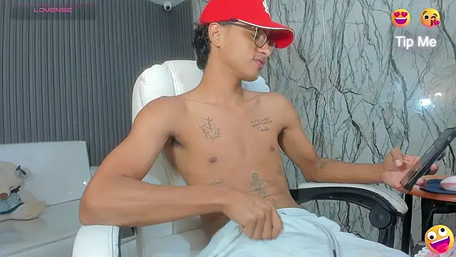 Snapshot of allens_joe chatting on 02.16.26 allens joe online show from 02.16.26