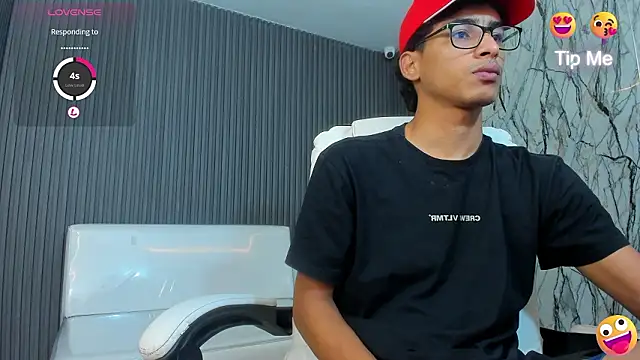 Snapshot of allens_joe chatting on 03.04.26 allens joe online show from 03.04.26