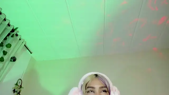 party-naugthysex online show from 01.02.25