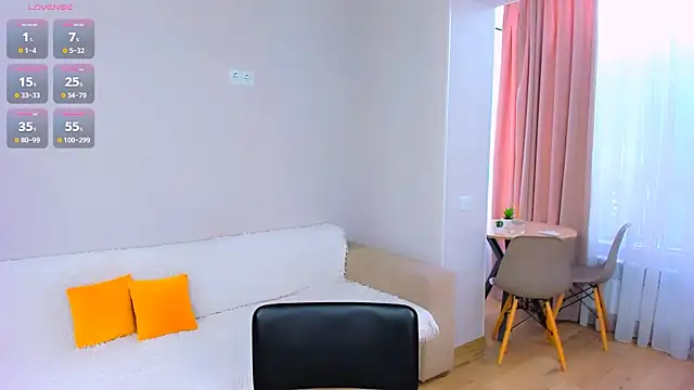 Feral  berry   online show from 03.07.26