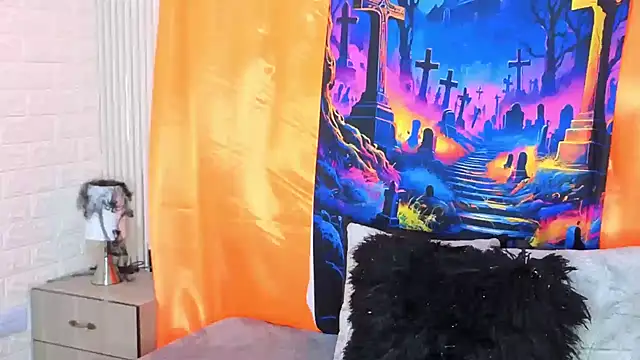 charlotte  G online show from 10.10.25