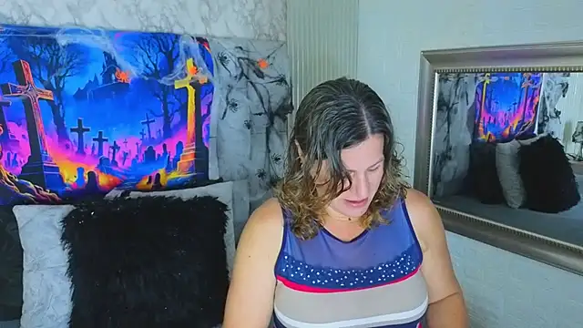 charlotte  G online show from 10.22.25