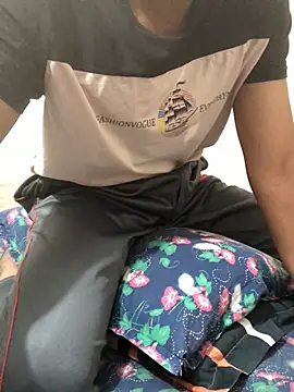 Zeuhorny online show from 03.22.25