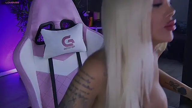 shayblonde online show from 12.23.24