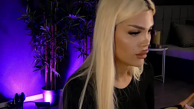 shayblonde online show from 02.17.25