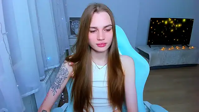 StellaLawless online show from 01.04.25