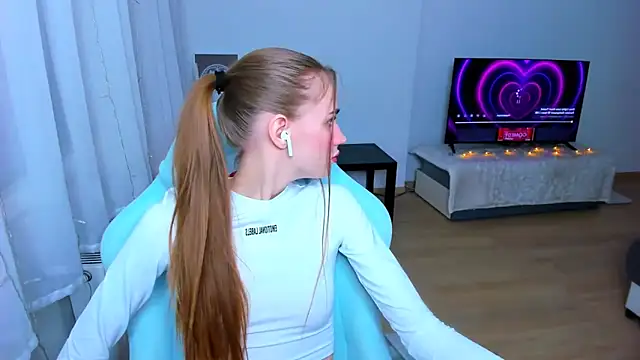 StellaLawless online show from 01.05.25