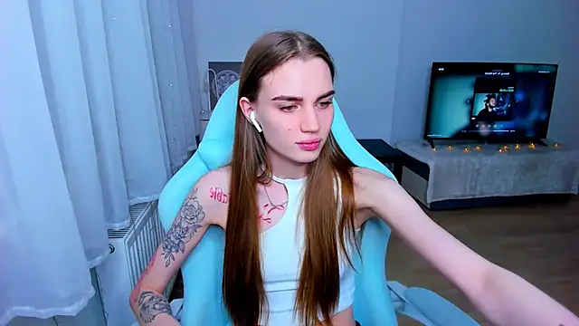 StellaLawless online show from 01.18.25