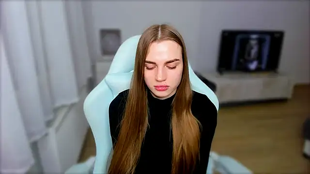 StellaLawless online show from 02.22.25