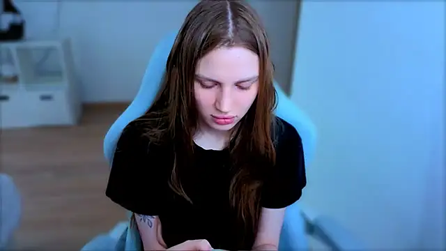 StellaLawless online show from 04.05.26