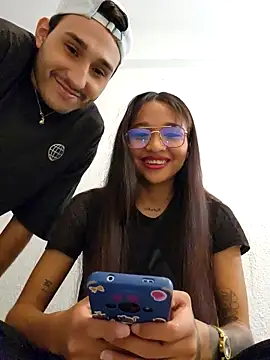 Snapshot of GLIANGELI chatting on 02.13.25 GLIANGELI online show from 02.13.25