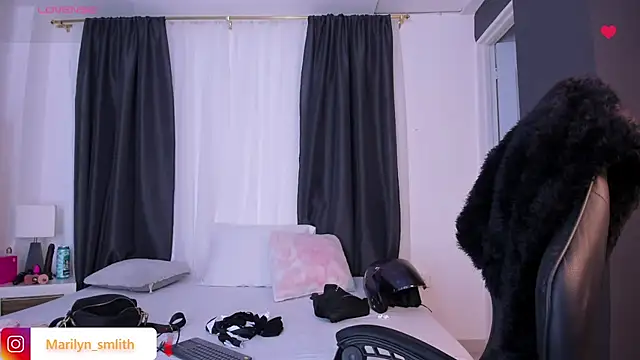 MarilynSmIith online show from 09.16.25