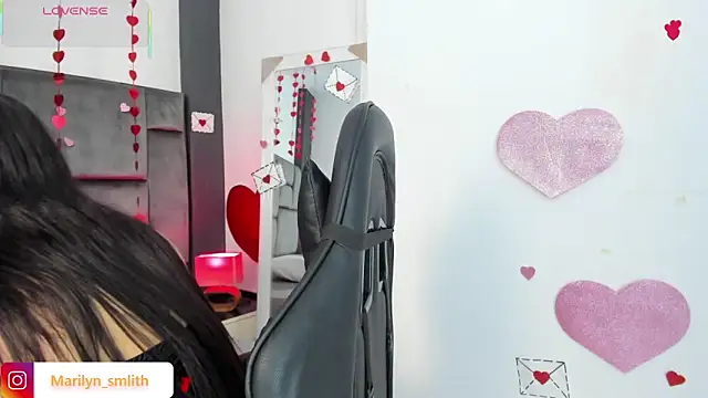 Snapshot of MarilynSmIith chatting on 02.12.26 MarilynSmIith online show from 02.12.26