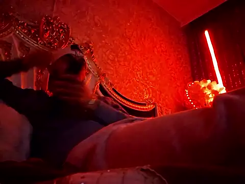 Snapshot of denisxlRo chatting on 02.26.26 denisxlRo online show from 02.26.26