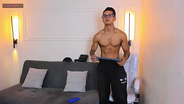 Paradise boy s online show from 11.26.25