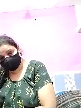 Snapshot of Ruksar-Pathan chatting on 03.19.25 Ruksar-Pathan online show from 03.19.25