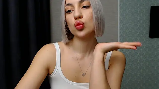 Snapshot of hot-sasha9 chatting on 02.06.25 hot-sasha9 online show from 02.06.25