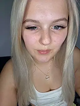 Allylove03 online show from 02.27.26