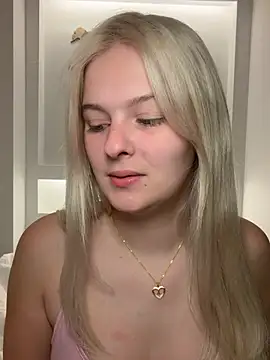 Allylove03 online show from 04.29.26