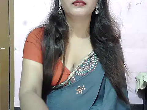 Model-Tanya online show from 10.25.25