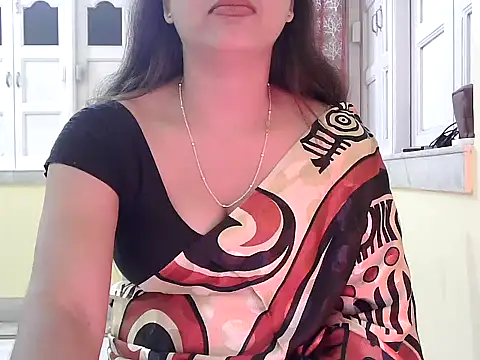 Model-Tanya online show from 11.19.25