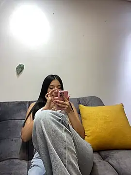 eva elifee online show from 12.05.25