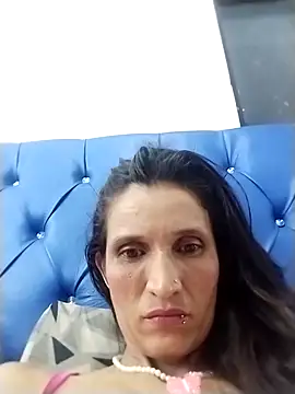 Snapshot of Nathasha_LatinHot chatting on 11.03.25 Nathasha LatinHot online show from 11.03.25