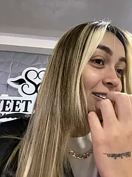 Snapshot of emma_oxford chatting on 12.09.24 emma oxford online show from 12.09.24