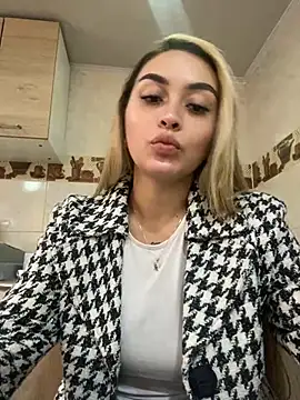 Snapshot of emma_oxford chatting on 02.27.25 emma oxford online show from 02.27.25