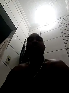 Snapshot of Beto0815 chatting on 02.24.26 Beto0815 online show from 02.24.26