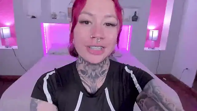 ViolettaBaker  online show from 01.31.25