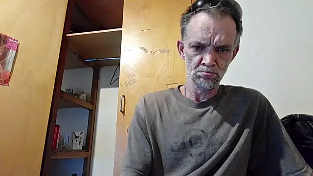 Snapshot of TooFknHorny7676@xh chatting on 04.22.26 TooFknHorny7676xh online show from 04.22.26